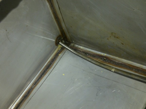 [Immagine: 2012520161752_IMG-20120519-00052 (600 x 448).jpg]
